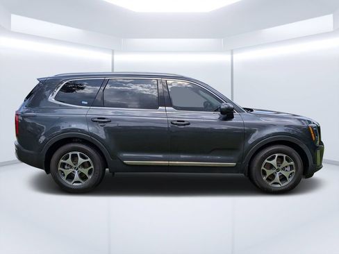 Used 2021 Kia Telluride EX FWD image 2