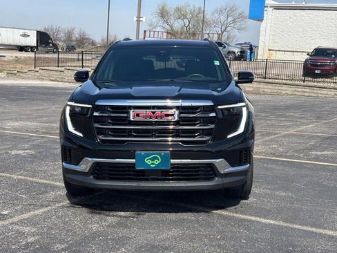 Used 2025 GMC Acadia Elevation image 8