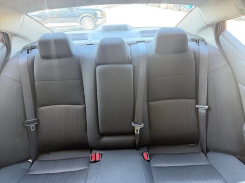 Used 2025 Nissan Altima 2.5 SV FWD image 38