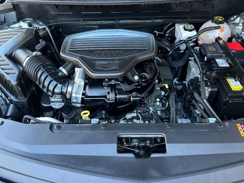 Certified 2024 Cadillac XT6 Premium Luxury image 26