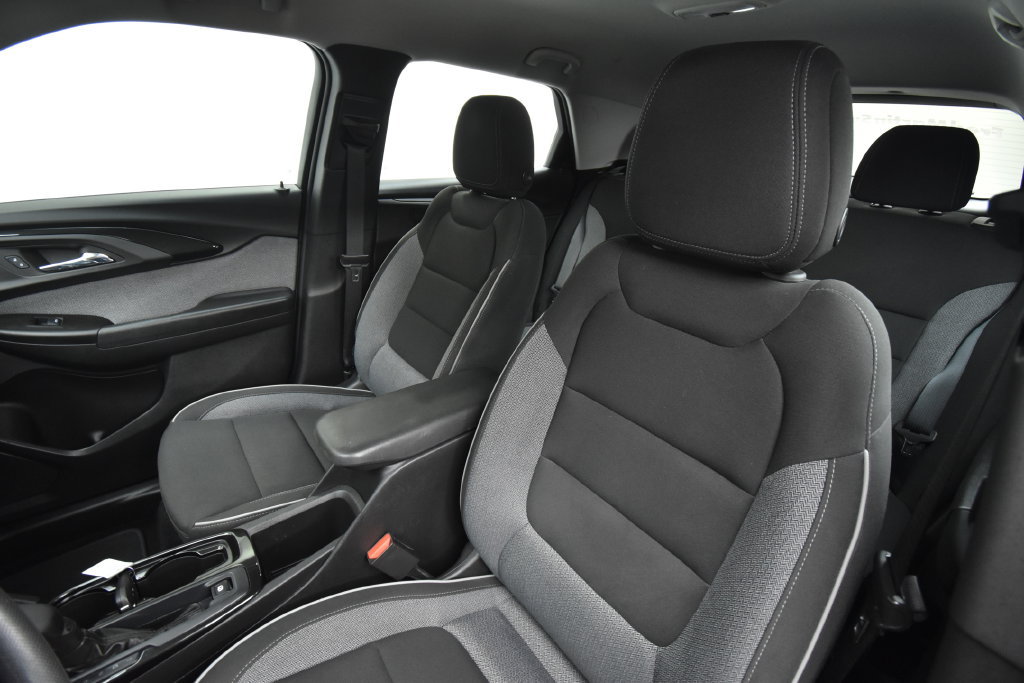 Used 2023 Chevrolet TrailBlazer LS AWD/4WD image 14