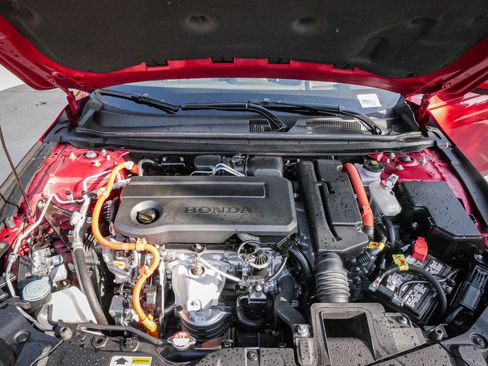 Certified 2024 Honda Accord Touring image 32