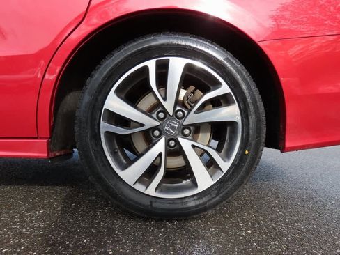 Certified 2023 Honda Odyssey Touring image 9