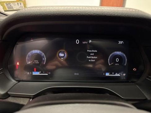 New 2025 Jeep Grand Cherokee Limited w/ Luxury Tech Group II AWD/4WD image 29