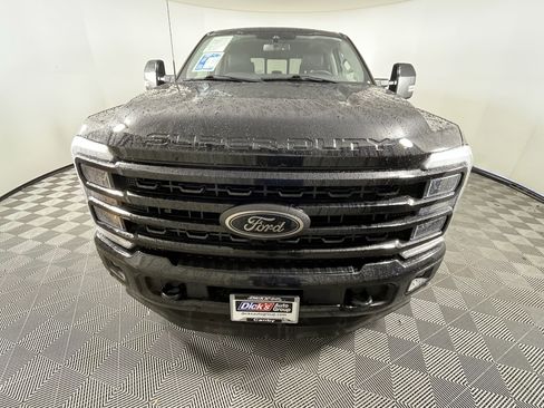 Used 2023 Ford F350 Lariat w/ Lariat Ultimate Package image 8