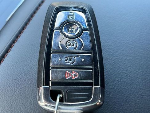 Used 2023 Lincoln Aviator Reserve w/ Equipment Group 201A RWD image 29