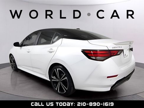 Used 2023 Nissan Sentra SR w/ Electronics Package image 10