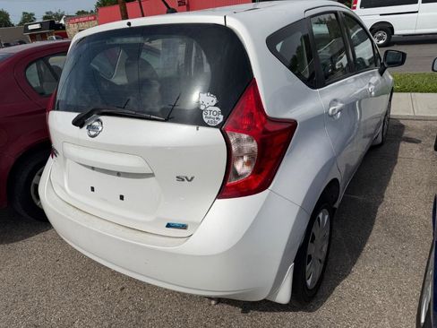 Used 2015 Nissan Versa Note SV FWD image 11