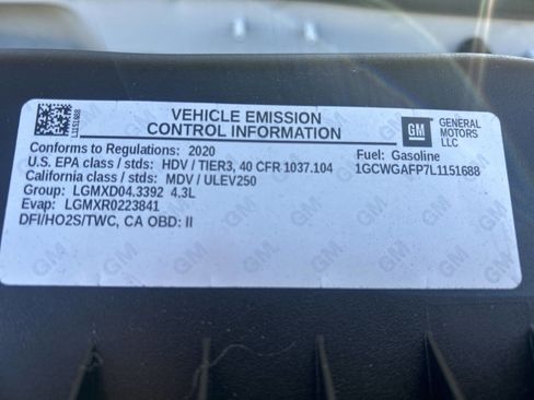 Used 2020 Chevrolet Express 2500 w/ Driver Convenience Package image 18