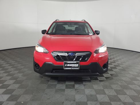 Used 2021 Subaru Crosstrek 2.0i image 9