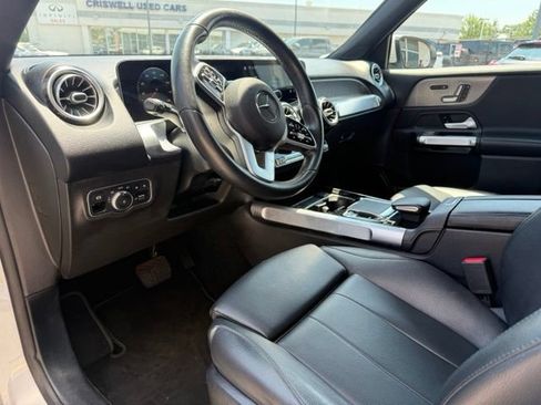 Used 2020 Mercedes-Benz GLB 250 4MATIC image 6