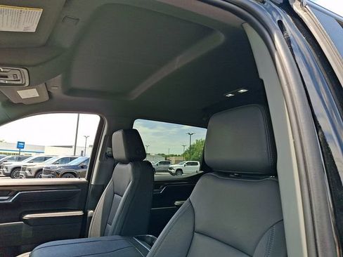 Certified 2024 Chevrolet Silverado 1500 RST w/ Convenience Package II AWD/4WD image 13