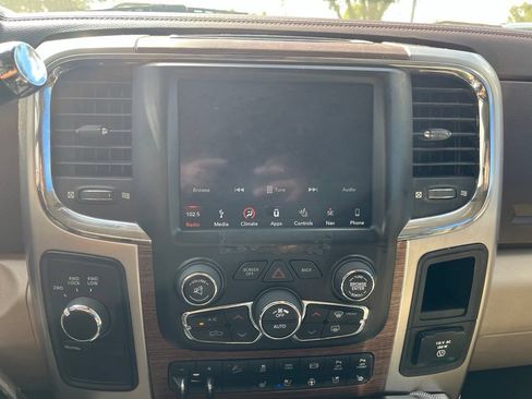 Used 2018 RAM 2500 Laramie w/ Off Road Package AWD/4WD image 13
