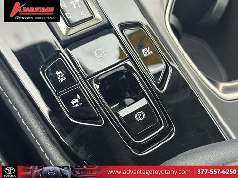 Used 2023 Lexus NX 350h AWD image 37