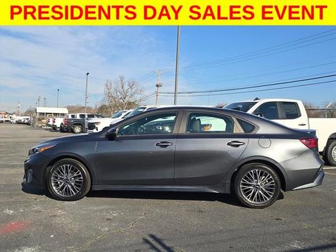 Used 2024 Kia Forte GT-Line image 9