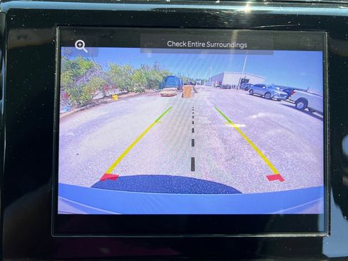 Used 2021 Jeep Grand Cherokee L Laredo AWD/4WD image 19