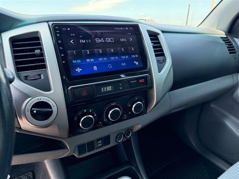 Used 2013 Toyota Tacoma 4x4 Double Cab w/ SR5 Pkg image 29