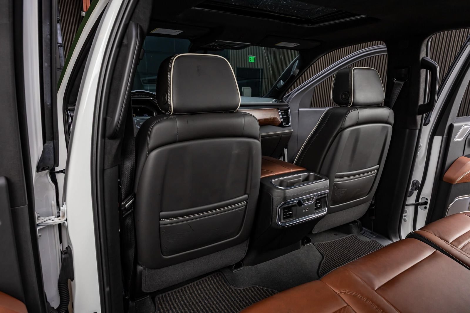 Used 2025 GMC Sierra 1500 Denali Ultimate AWD/4WD image 34