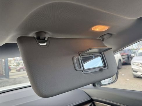 Used 2025 Nissan Murano SL w/ Cargo Package image 29