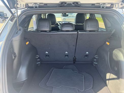 Used 2024 Jeep Compass Limited w/ High Altitude Package image 18