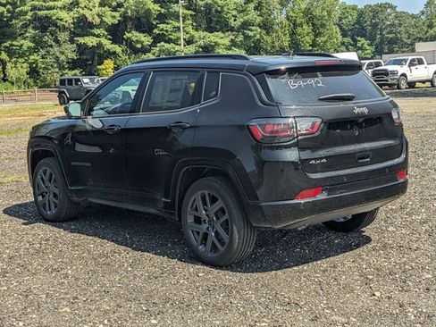 New 2025 Jeep Compass Limited w/ High Altitude Package image 4