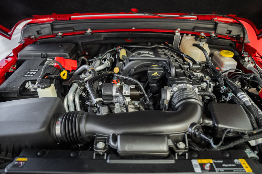 Certified 2023 Jeep Wrangler Sport AWD/4WD image 16