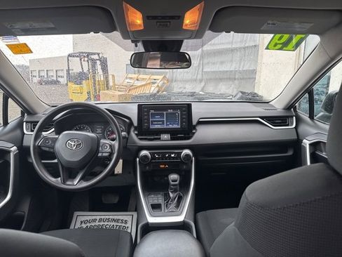 Used 2019 Toyota RAV4 LE w/ All Weather Liner Package image 24