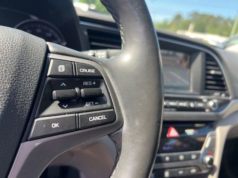 Used 2018 Hyundai Elantra Limited w/ Cargo Package FWD image 18