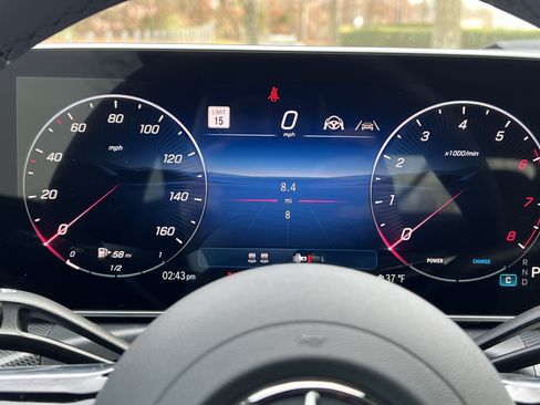 New 2026 Mercedes-Benz CLE 300 4MATIC Coupe image 23