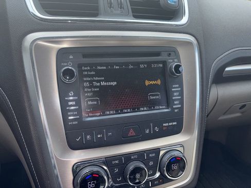 Used 2014 GMC Acadia Denali image 22