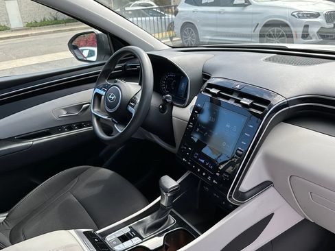 Used 2024 Hyundai Tucson SEL FWD image 14