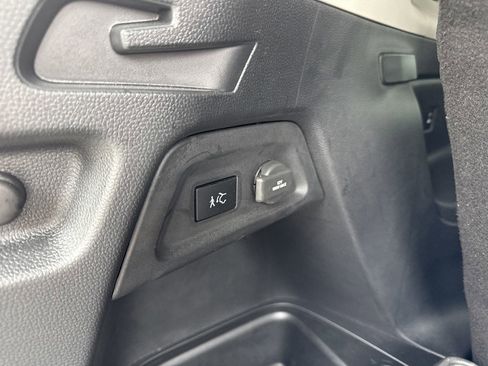 Used 2025 Honda Pilot Elite image 11