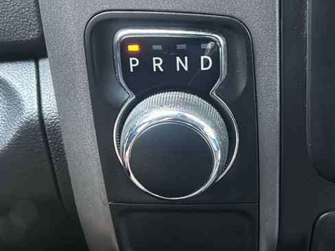 Used 2018 RAM 1500 Express image 28