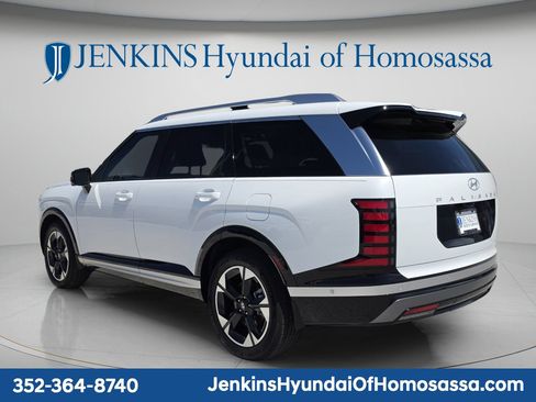 New 2026 Hyundai Palisade Limited FWD image 7