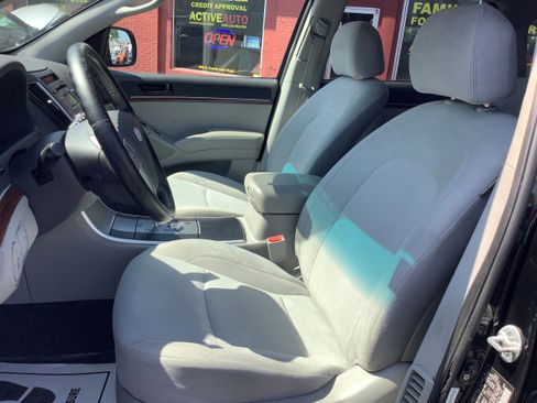 Used 2010 Hyundai Veracruz GLS image 10