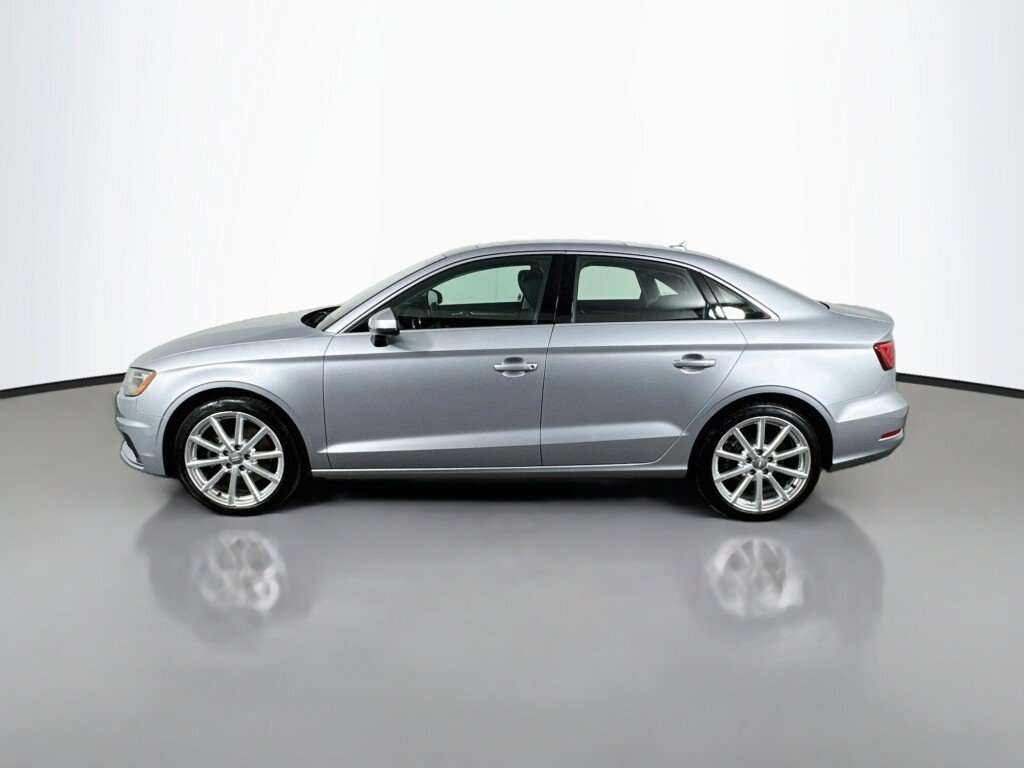 Used 2016 Audi A3 2.0T Premium Plus AWD/4WD image 2
