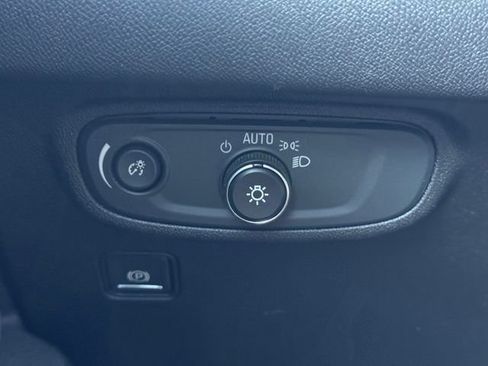 Used 2019 GMC Terrain SLE w/ Driver Convenience Package AWD/4WD image 33