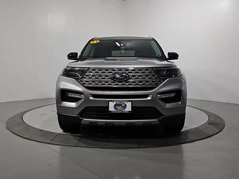 Used 2021 Ford Explorer Limited w/ Equipment Group 301A AWD/4WD image 9
