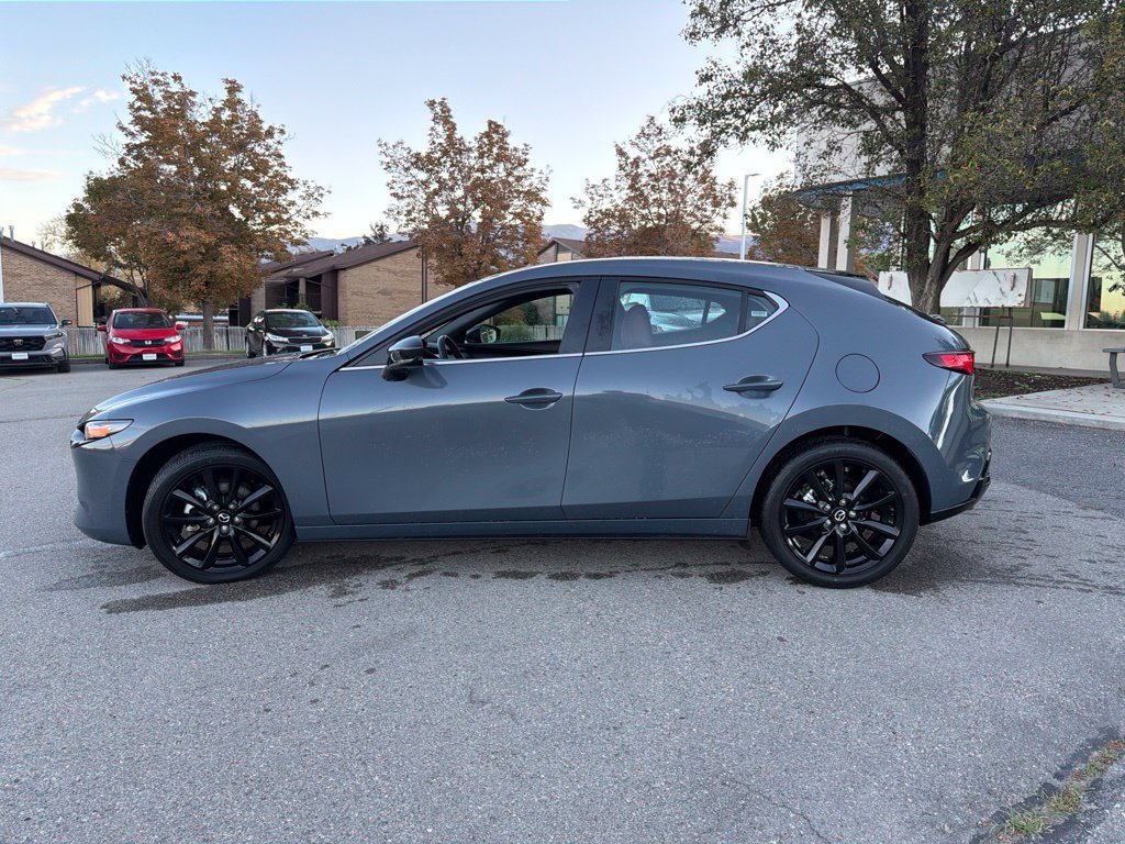 Used 2026 MAZDA MAZDA3 Carbon AWD/4WD image 9