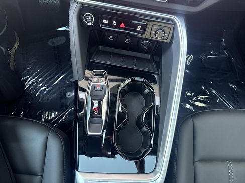 Used 2025 Audi Q5 Premium Plus AWD/4WD image 25