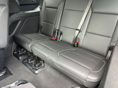 Used 2025 GMC Yukon Denali image 15