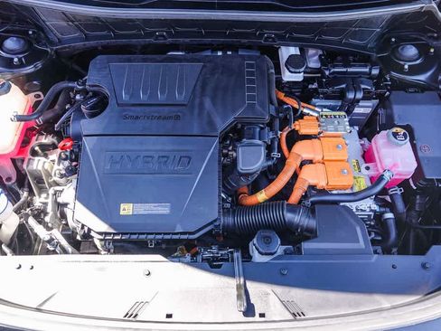 Certified 2023 Kia Niro EX Touring FWD image 26