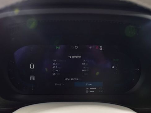 Used 2023 Volvo XC60 T8 Plus w/ Climate Package image 13