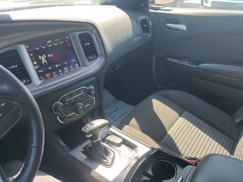 Used 2023 Dodge Charger SXT w/ Blacktop Package image 12