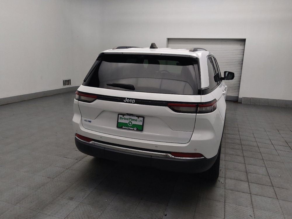 Used 2022 Jeep Grand Cherokee Limited 4xe w/ Luxury Tech Group II AWD/4WD image 7