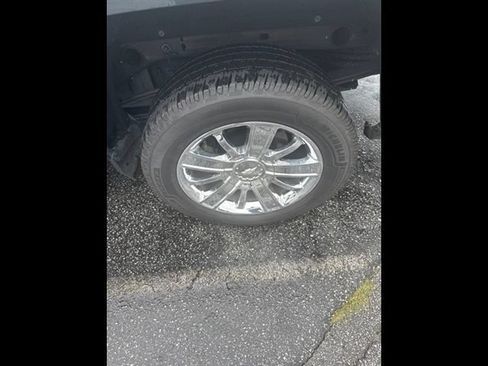 Used 2018 Chevrolet Silverado 1500 High Country AWD/4WD image 15