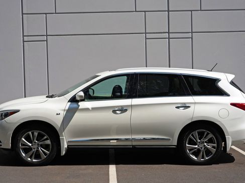 Used 2015 INFINITI QX60 Luxe w/ Deluxe Touring Package AWD/4WD image 52