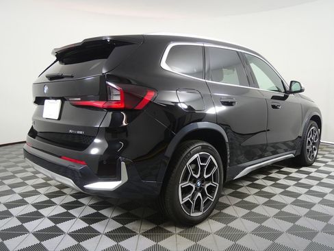 Used 2024 BMW X1 xDrive28i w/ Technology Package AWD/4WD image 3