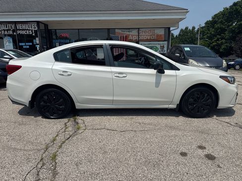 Used 2017 Subaru Impreza 2.0i AWD/4WD image 6