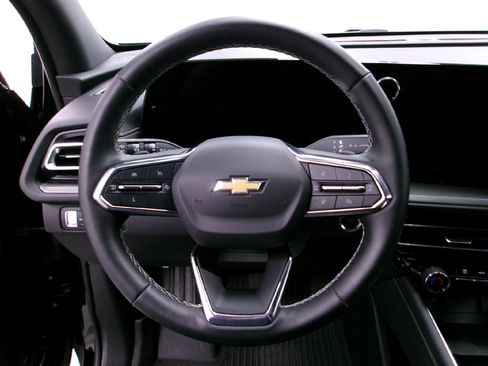 Certified 2024 Chevrolet Traverse LT w/ LPO, Floor Liner Package image 8